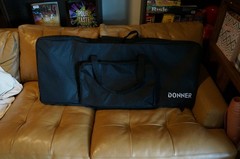 Native Instruments Komplete Kontrol S49 MK1 + Donner Bag & Sustain Pedal Bundle