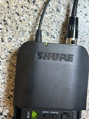 Shure BLX1 H10 Wireless Bodypack Transmitter – Black With Shure Mic Headset Used