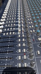MX3282A Behringer Eurodesk 32-Channel 8-Bus Mixer Console Untested No Power Sup