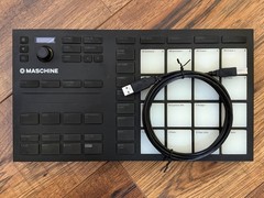 Native Instruments Maschine Mikro MK3 – barely use, excellent condition