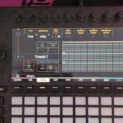 Reliq Instruments Hybrid Sequencer + Matrix Mixer (Black)