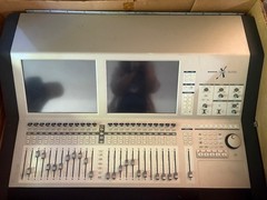 Mackie dXb200 Digital Console (120v) [Open box, As-Is]