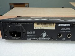 Behringer HA 4000 Headphone Distribution Amplifier