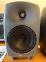 Genelec 8030C Bi-Amplified Speaker +Isopods, Tested, Great condition Barely Used