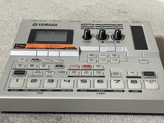 YAMAHA SU200 Sampling Unit 8 Pad Sampler Loop Remix Effects w/Box Manual Tested