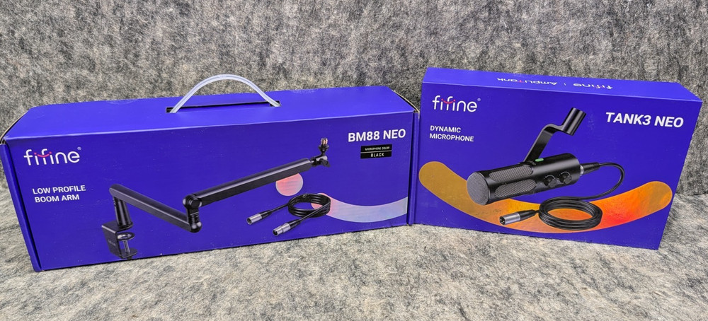 FIFINE Tank3 NEO XLR /USB Dynamic Microphone & BM88 Neo Low Profile Boom Arm