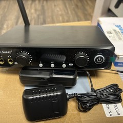 Wireless In-Ear Monitor System with Bodypack Receiver, 200Ft Range
