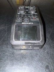 USED Zoom H6 Handy Recorder 6-Track Portable Digital Recorder