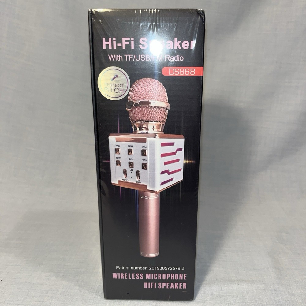 HiFi Speaker Wireless Microphone, Bluetooth TF/USB/FM Radio DS868 NIB