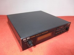 Boss SE-50 Vintage Stereo Effects Processor Very Good New Battery, Fast Shipping