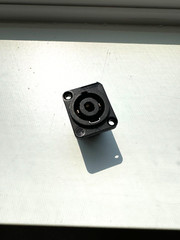 Speakers output socket Behringer PMP (PMP5000, PMP2000 ,PMP6000) Mixer