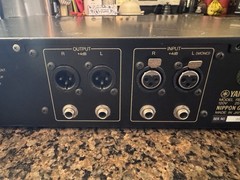 Yamaha Rev 7 Digital Reverberator Reverb Effects Processor Stereo Delay Chorus