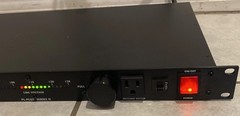 Furman PL-Plus Series II Power Conditioner SMP Linear Filtering Technology USED