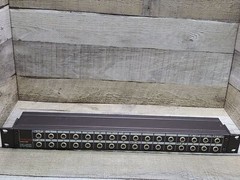 Tascam Teac PB-32H 32 Port 1/4″ Patch Bay Patch Box w/ Rack Mount, Made In Japan