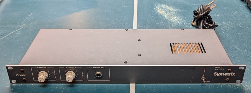 Symetrix A-220 – Rack Mount Studio Amp