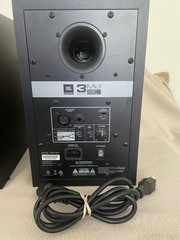 JBL 3 Series 305p MKII Powered Monitor Single Speaker & Power Cords