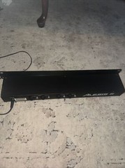 Alesis M-EQ 230 Dual 1/3 Octave Precision Equalizer – Rack Gear Effects