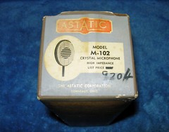 ASTATIC M-102 CRYSTAL MICROPHONE-NOS-ORIG BOX-WORKS GREAT-HAND HELD-HARP