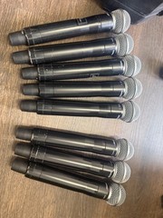 8ch Shure AXT400 A 470-698MHz Dual Wireless (1) SBRC (8) AXT200/SM58 (8) AXT100