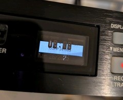 Denon Solid State Recorder DN-F450R Rack Mountable READ SCREEN DISPLAY ISSUES