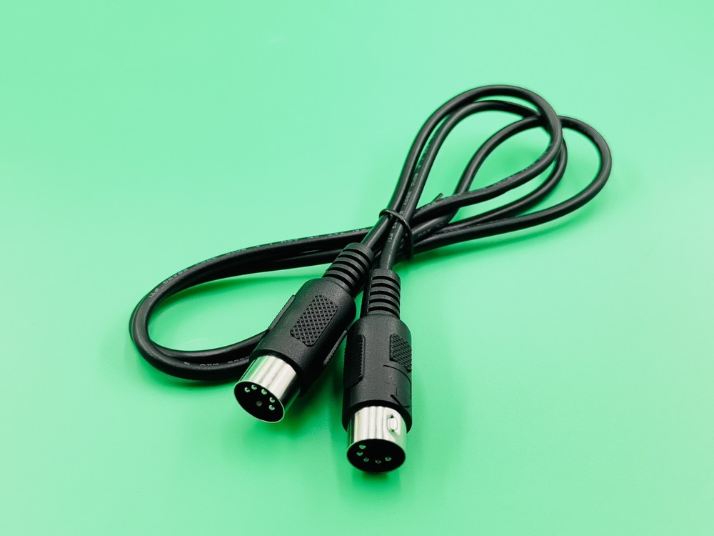 3ft MIDI Cable with 5 Pin DIN Plugs – Black 1 meter 8532