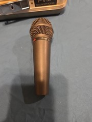 Peavey PVM-38 Microphone with Hard Case No Key
