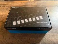 roland aira j-6
