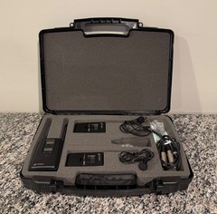 Azden 325UPR Dual-Channel Wireless Microphone System – 35BT Lav Packs- Excellent