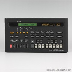 Yamaha QY10 Music Sequencer (With Box & Manual) From Japan