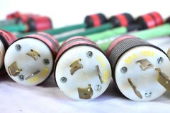 BRYANT 1.5FT 30A 125V MALE TO FEMALE POWER CABLE #7273 – #7283 (ONE)