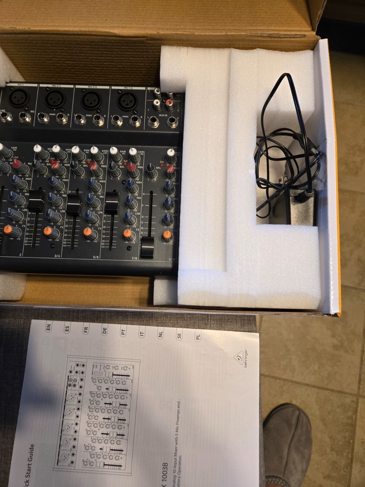 Behringer XENYX-X1204USB 12-Channel USB Audio Mixer with Effects
