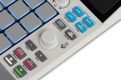 Akai Professional MPC Sample Standalone Sampler Beat USB-C Portable MIDI