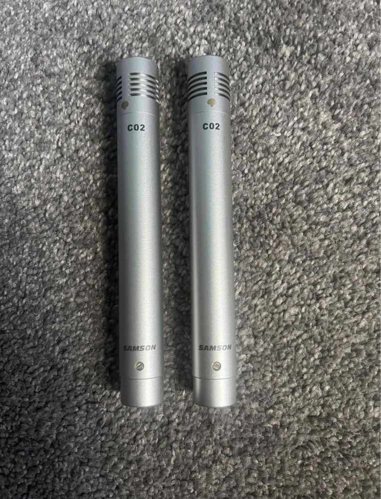 Samson C02 Small Diaphragm Condenser Microphone Pair Silver XLR Mountable