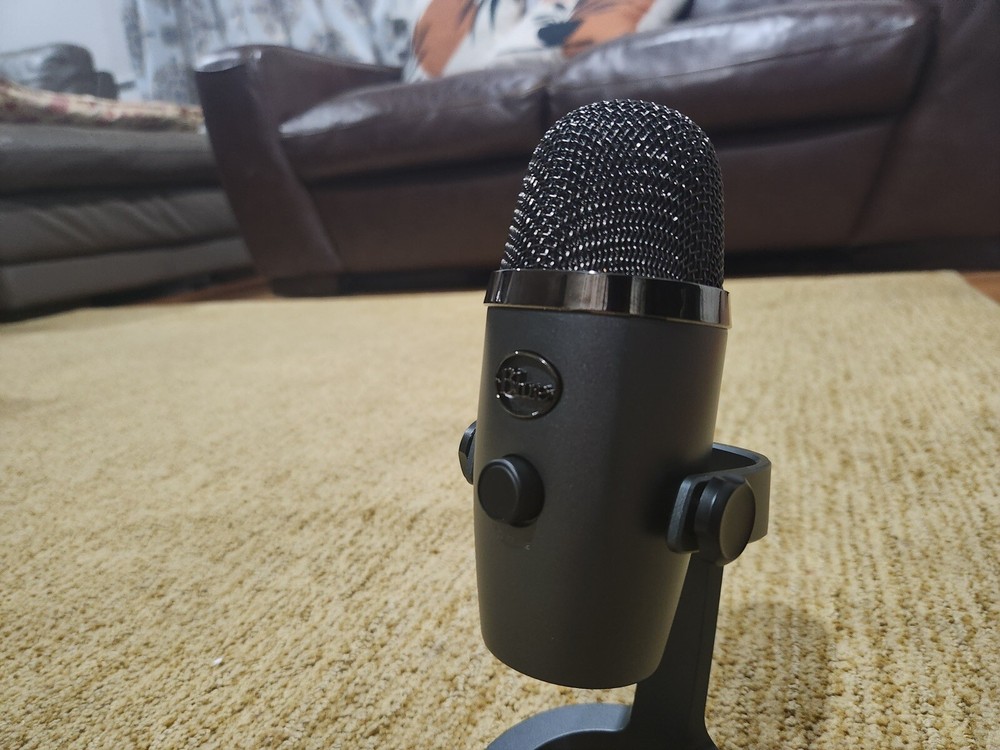 Blue Yeti Nano Premium USB Microphone Shadow Grey