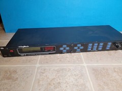 DigiTech TSR-12 Studio Reverb/Multi Effects Processor Music