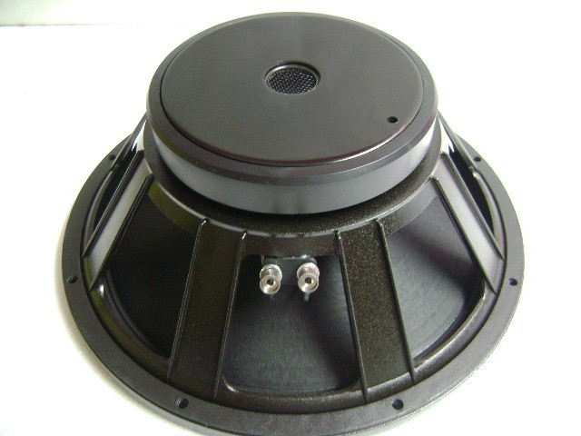 Replacement Mackie 0013916 Speaker 15″ Woofer LC15-2507-16 (16 Ohms)