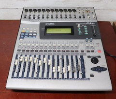 Yamaha O1V, 16-Channel Digital Mixing Console
