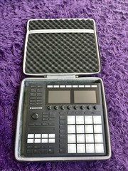 Native Instruments Maschine MK3 Midi Controller (Excellent Condition W/ Case)