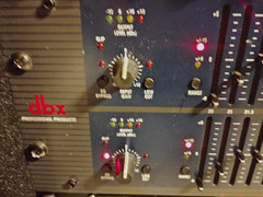 dbx 1231 Dual Channel 31-Band Equalizer