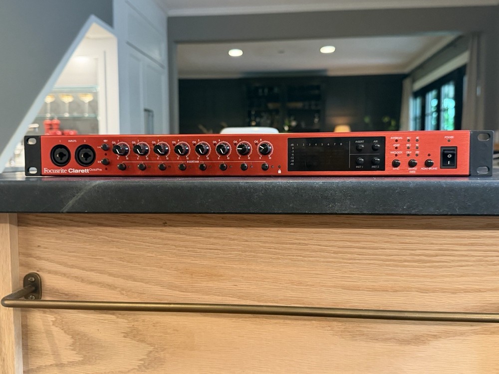 Focusrite Clarett OctoPre – Professional ADAT Audio Interface