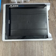 Alesis iO Dock Pro Audio Dock for Ipad