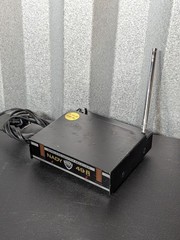 Wireless System Receiver NADY 49R D.C. 12-15V A.C. 117V w/Antenna Untested
