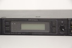 Shure UHF J4 554-584 MHz Dual Channel Wireless Microphone Receiver Missing Knob