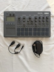 Korg Electribe 2 Music Production Station Synth Sequencer Sampler w/ Box PSU