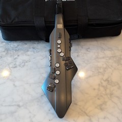 Roland Aerophone GO AE-05 Digital Wind Instrument w/ Case, Cables, Accessories