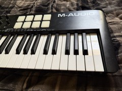 M-Audio Oxygen 61 MKV USB/MIDI 61-Key Keyboard Controller