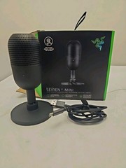 Razer Seiren Mini Ultra-Compact Streaming Microphone Black