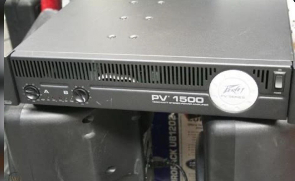 Vintage Peavey PV-1500 Professional Stereo Power Amplifier – Tested Works