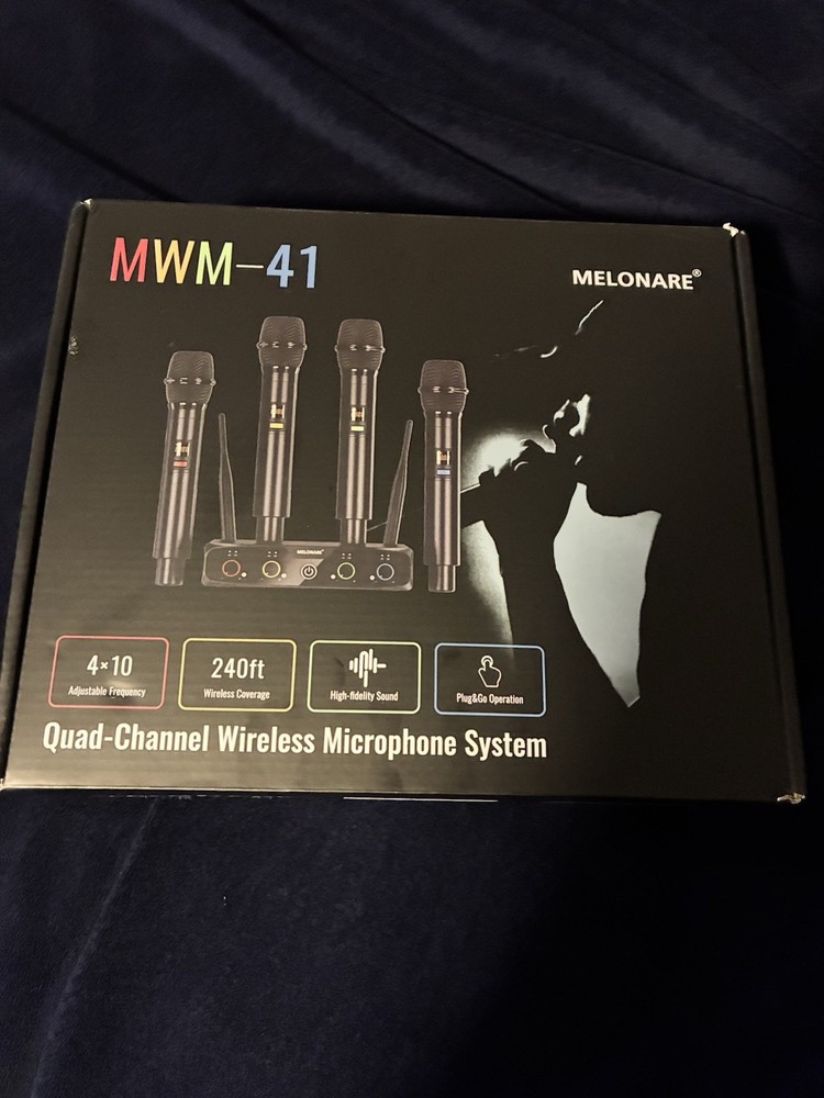 Melonare MWM-41 Quad-Channel Wireless Mic System w/4 Handhelds & Receiver