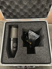 AKG P220 Studio Condenser Microphone & Case NO SHOCK MOUNT